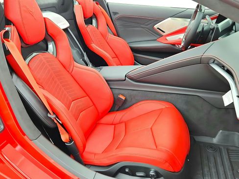 Used 2024 Chevrolet Corvette Z06 image 35