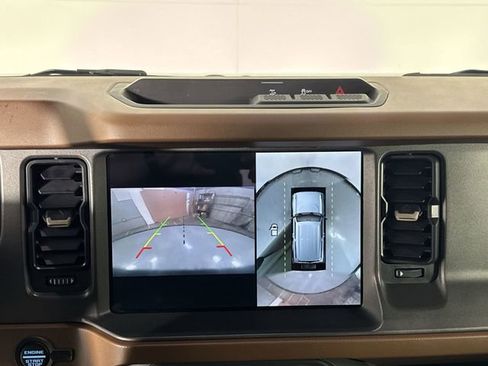 Used 2024 Ford Bronco Outer Banks AWD/4WD image 8