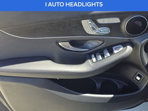 Used 2020 Mercedes-Benz GLC 300 image 15