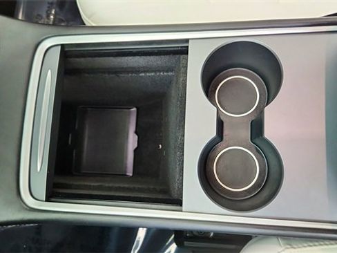 Used 2024 Tesla Model Y 2WD image 50