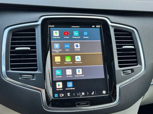 Certified 2023 Volvo XC90 T8 Core w/ Protection Package Premier image 24