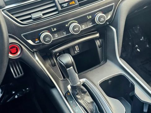 Used 2019 Honda Accord Sport image 35