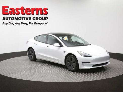 Used 2023 Tesla Model 3 Standard Range RWD image 44
