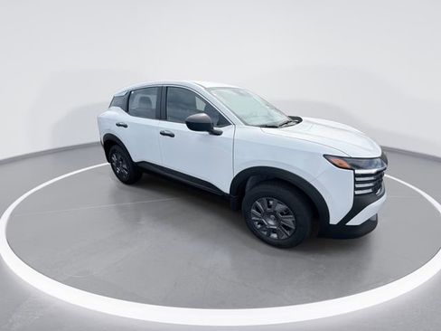 New 2026 Nissan Kicks S FWD image 2