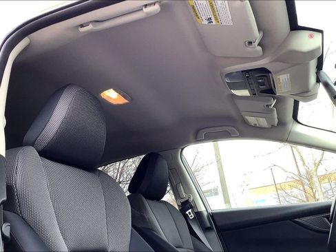 Used 2022 Subaru Crosstrek 2.0i image 25