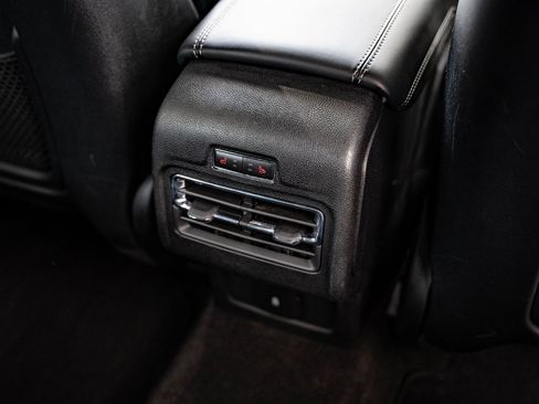 Used 2022 Lincoln Corsair Reserve w/ Equipment Group 201A image 34