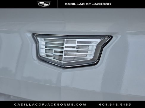 New 2026 Cadillac Escalade IQ Sport 1 w/ LPO, ONYX Package AWD/4WD image 7