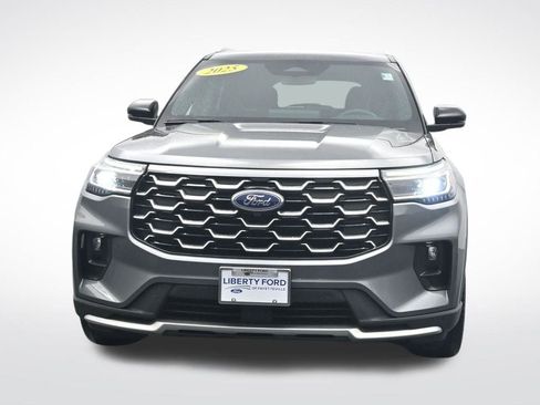Used 2025 Ford Explorer Platinum w/ Ultimate Package image 2