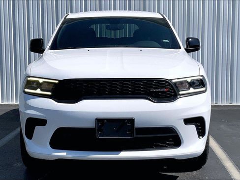 Used 2025 Dodge Durango GT AWD/4WD image 3