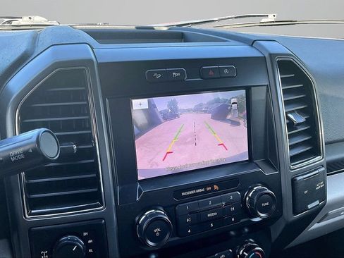 Used 2019 Ford F150 XLT w/ Equipment Group 302A Luxury AWD/4WD image 14