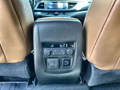 Certified 2018 Buick Enclave Premium w/ Experience Buick Package FWD image 22