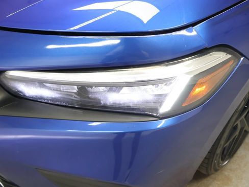 Used 2024 Honda Civic Sport image 28