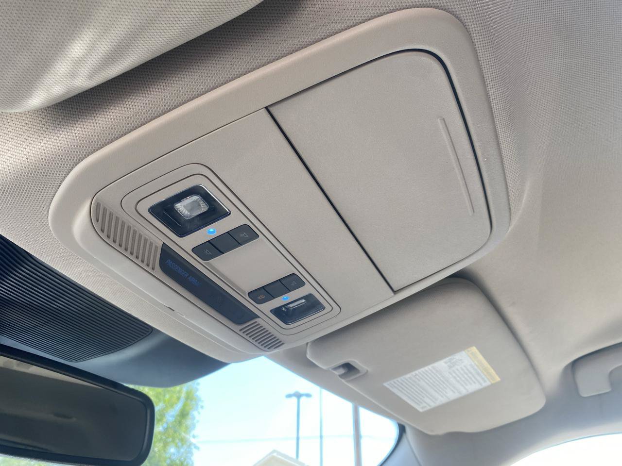 Used 2022 Ford Explorer XLT RWD image 24