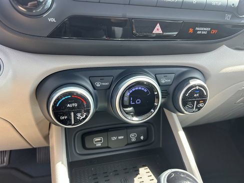 New 2026 Hyundai Venue SEL FWD image 24