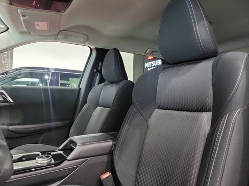 New 2026 Mitsubishi Outlander ES FWD image 20