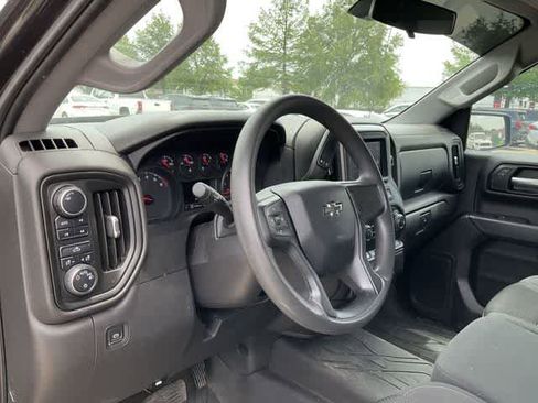 Used 2022 Chevrolet Silverado 1500 Custom Trail Boss AWD/4WD image 10