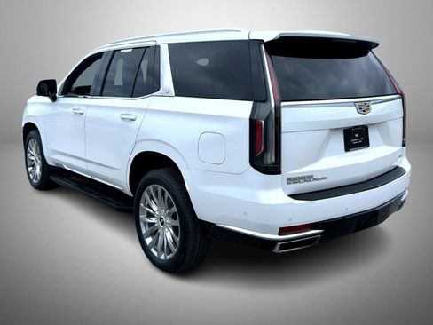 Used 2021 Cadillac Escalade Premium Luxury w/ Performance Package AWD/4WD image 7