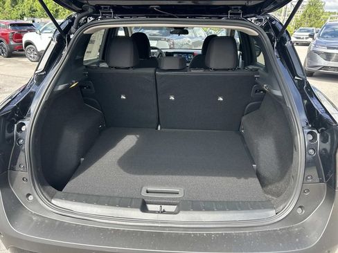 New 2026 Nissan Kicks SV w/ SV Premium Package FWD image 12
