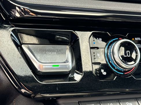 Used 2024 GMC Sierra 2500 AT4 w/ AT4 Premium Plus Package image 32