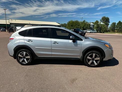 Used 2014 Subaru Crosstrek Touring w/ Popular Package #2 AWD/4WD image 33