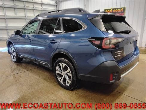 Used 2022 Subaru Outback Limited image 6