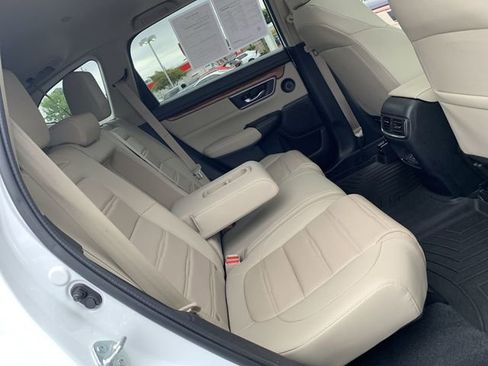 Used 2021 Honda CR-V Touring image 12