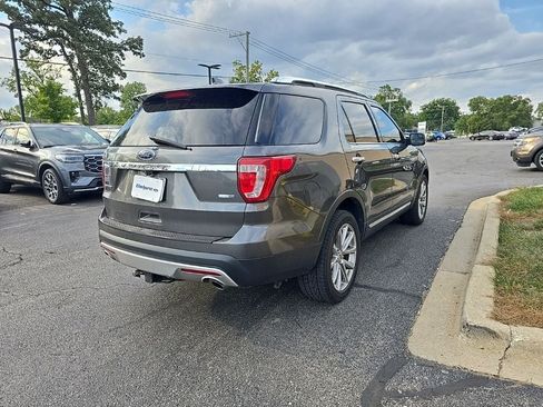 Used 2016 Ford Explorer Limited AWD/4WD image 4