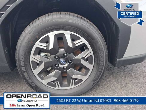 Used 2026 Subaru Forester Premium AWD/4WD image 38