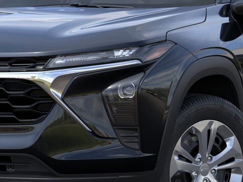 New 2026 Chevrolet Trax LS FWD image 10