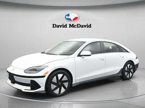 Used 2025 Hyundai Ioniq 6 SE AWD/4WD image 1