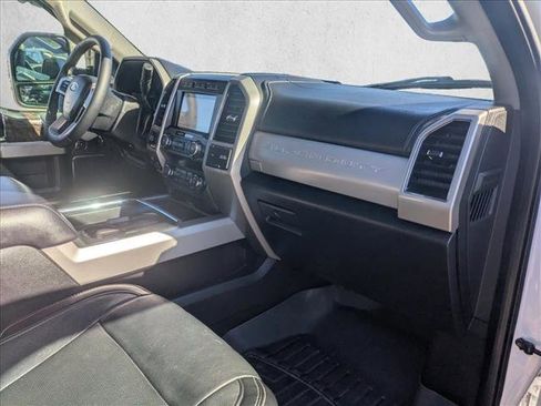 Used 2019 Ford F350 Lariat w/ Lariat Ultimate Package image 20
