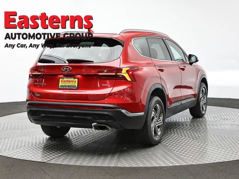 Used 2022 Hyundai Santa Fe SEL w/ Convenience + Premium Package AWD/4WD image 5