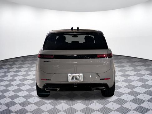 New 2026 Land Rover Range Rover Sport Dynamic SE AWD/4WD image 8