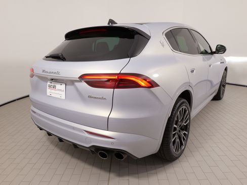 Used 2023 Maserati Grecale GT AWD/4WD image 10