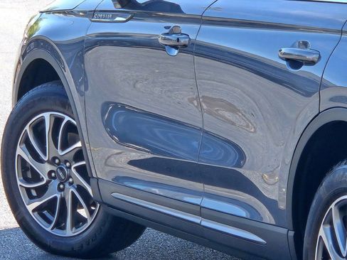 Certified 2021 Lincoln Corsair AWD w/ Equipment Group 101A image 15