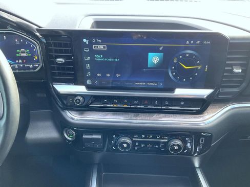 Used 2023 Chevrolet Silverado 1500 LTZ w/ LTZ Premium Package image 13