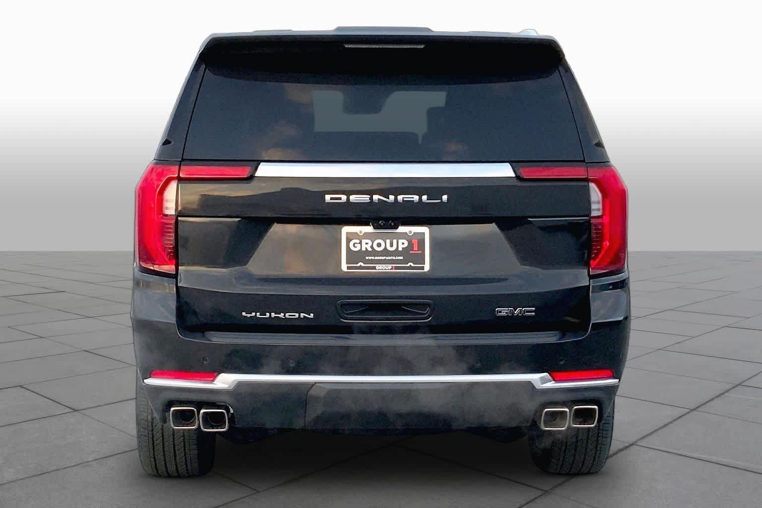 Used 2026 GMC Yukon Denali w/ Denali Reserve Package RWD image 5