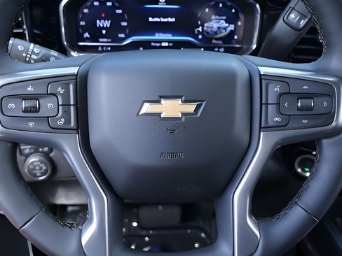 Used 2025 Chevrolet Silverado 3500 LTZ w/ LTZ Premium Package AWD/4WD image 21