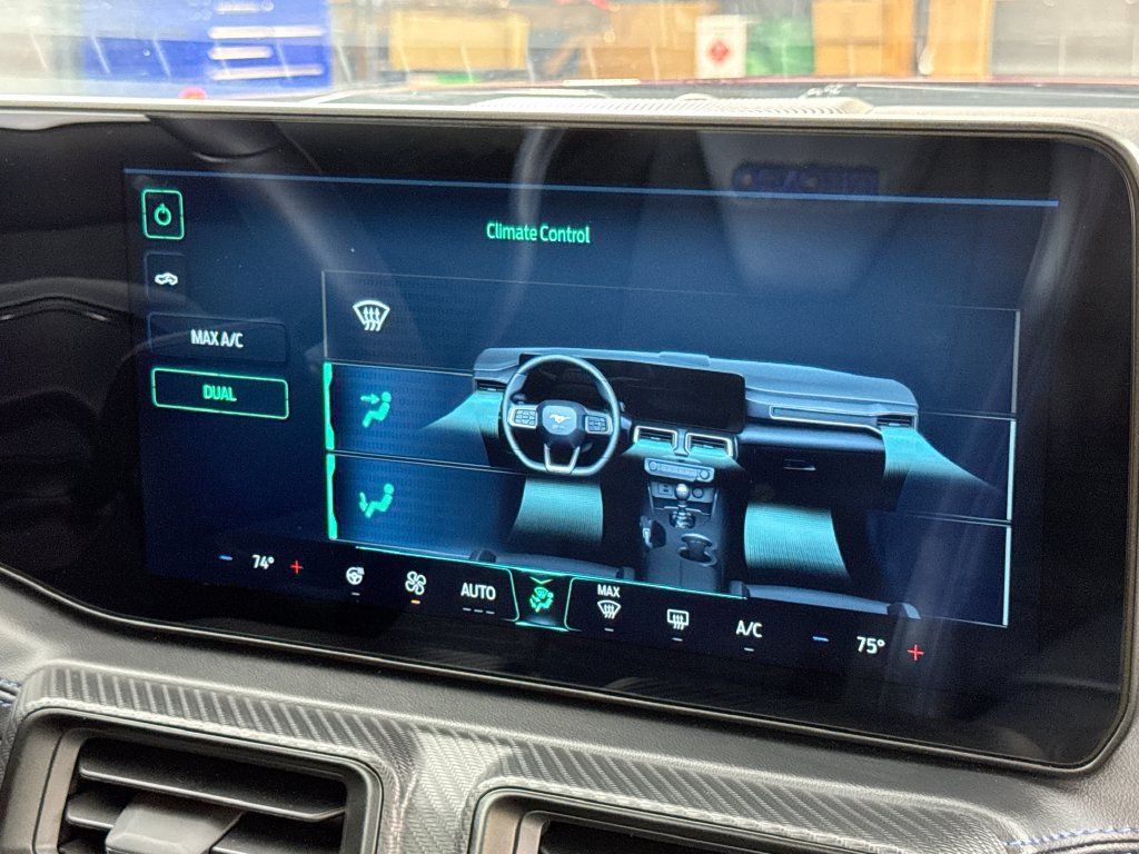 Used 2025 Ford Mustang Dark Horse RWD image 31