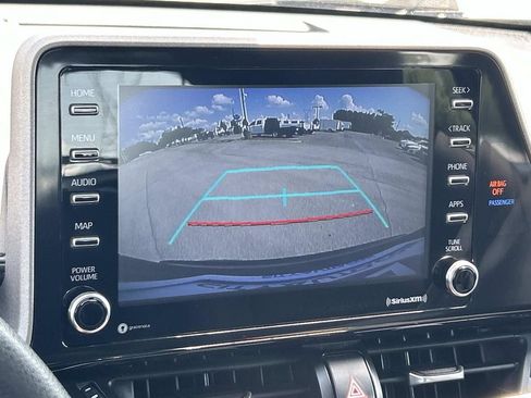 Used 2021 Toyota C-HR LE FWD image 27