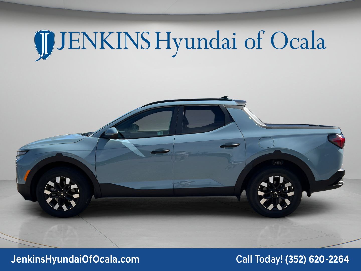 Certified 2025 Hyundai Santa Cruz SEL FWD image 6