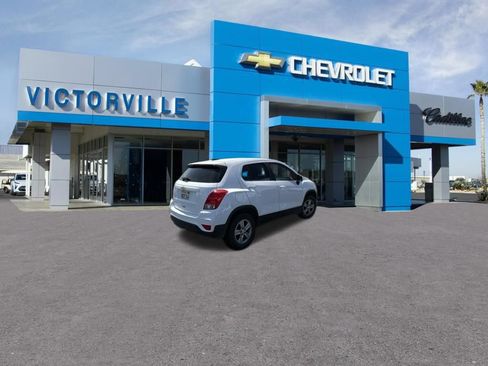 Used 2019 Chevrolet Trax LS AWD/4WD image 5