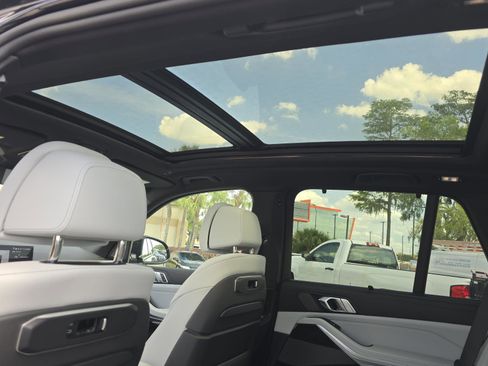 New 2026 BMW X5 sDrive40i w/ Executive Package RWD image 25