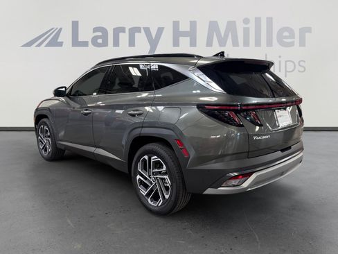 Used 2026 Hyundai Tucson Limited AWD/4WD image 3