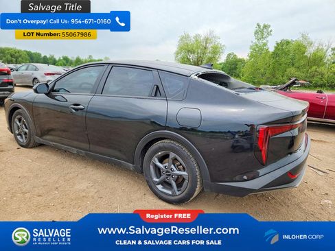 Used 2025 Kia K4 FWD image 3