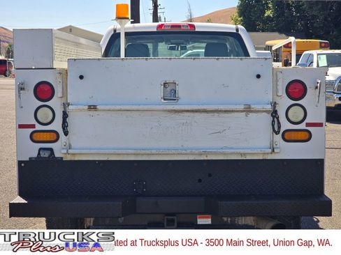 Used 2016 Chevrolet Silverado 2500 W/T w/ WT Fleet Convenience Package image 4