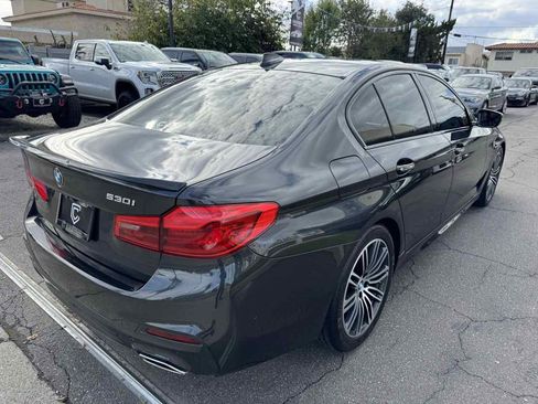 Used 2017 BMW 530i image 7
