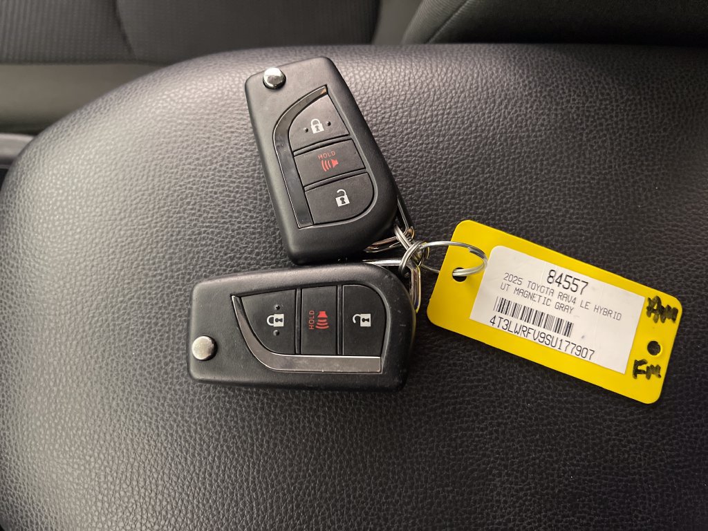Certified 2025 Toyota RAV4 LE AWD/4WD image 24