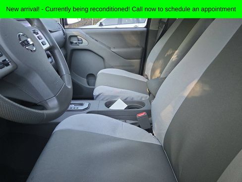 Used 2021 Nissan Frontier SV AWD/4WD image 11