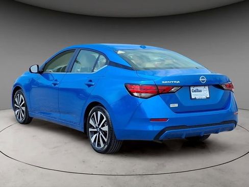 Used 2025 Nissan Sentra SV w/ SV Premium Package FWD image 3